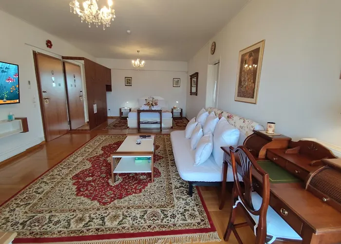 " Light" Luxury Spacy Appartment, Agia Paraskevi